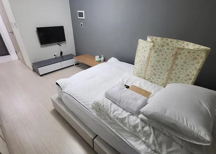 1-2308 #Sinnonhyeon Stn Exit 9, 1-Min #Gangnam Stn, 5-Min #Ott #Concierge Gangnam Managed